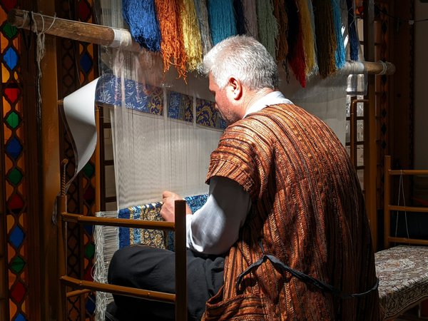 Où apprendre les techniques de tissage de tapis berbères au Maroc?